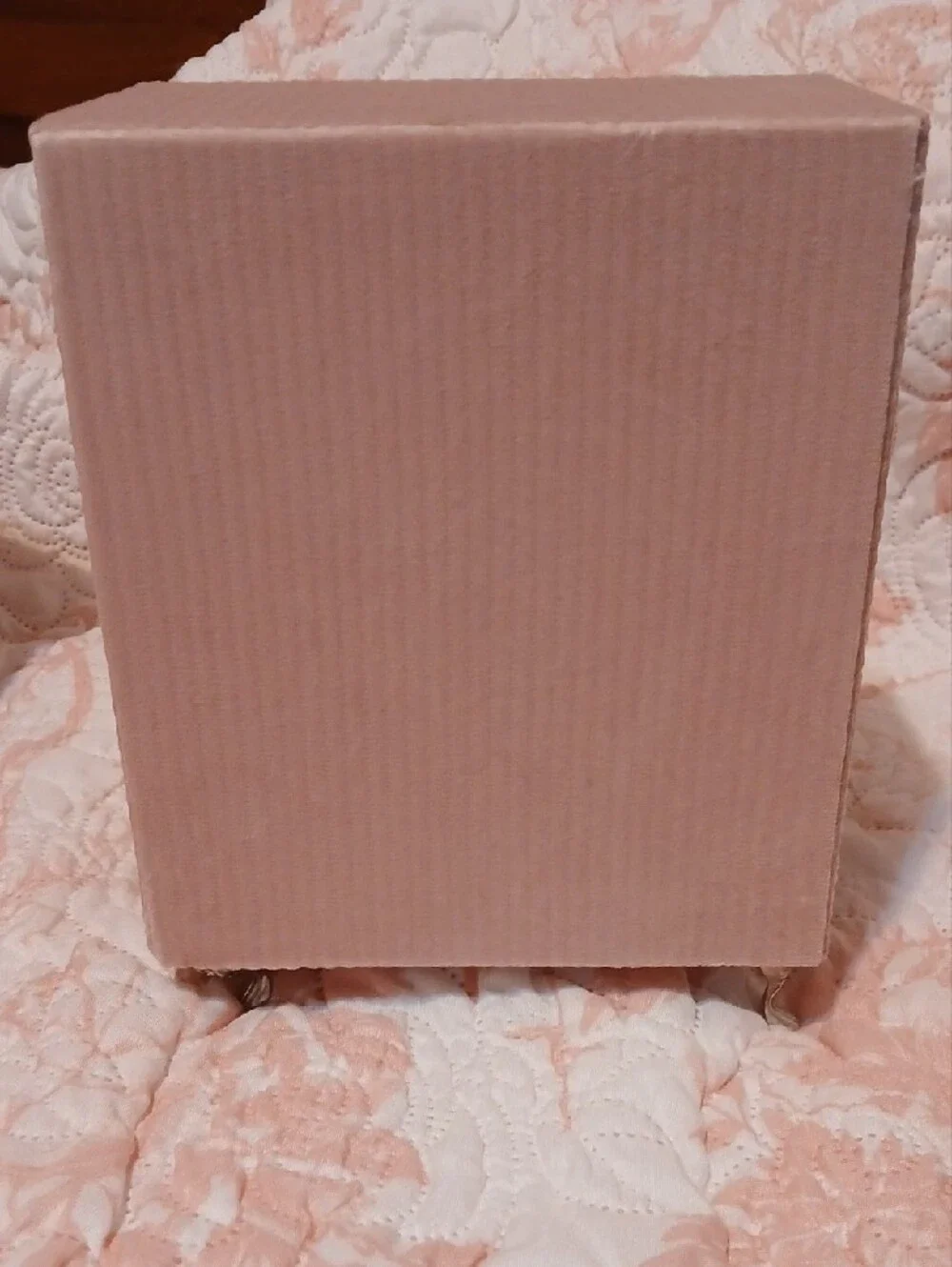 Blush Pink Velvet 3-Drawer Jewelry Chest with Decorative Knobs